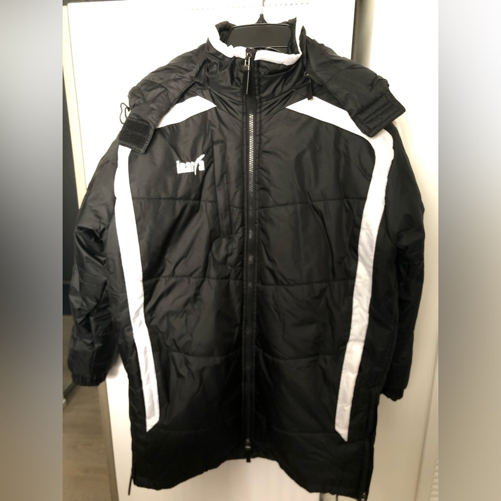 INARA Black and White Outerwear